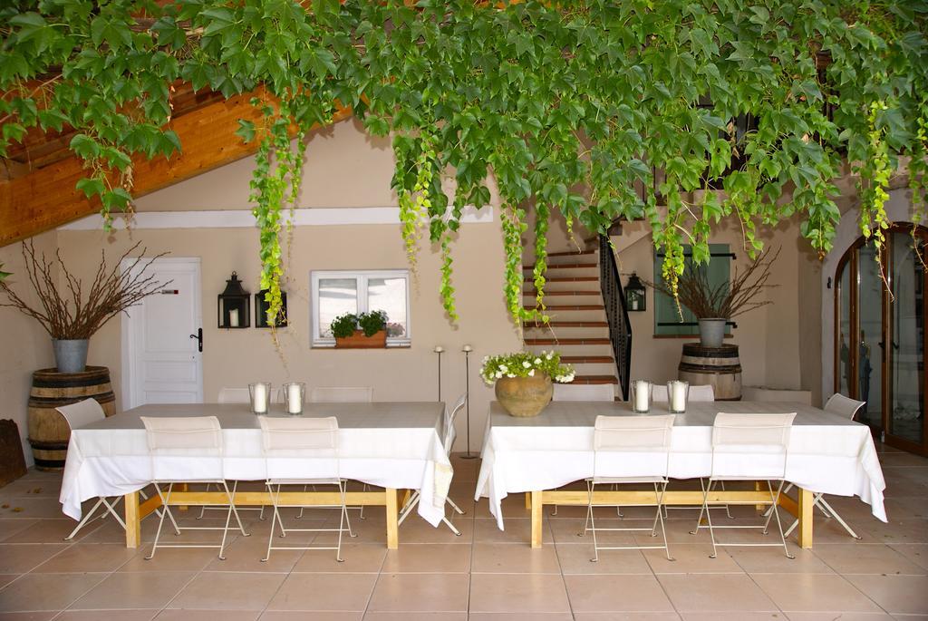 Le Vieux Platane Hotel Cairanne Ngoại thất bức ảnh